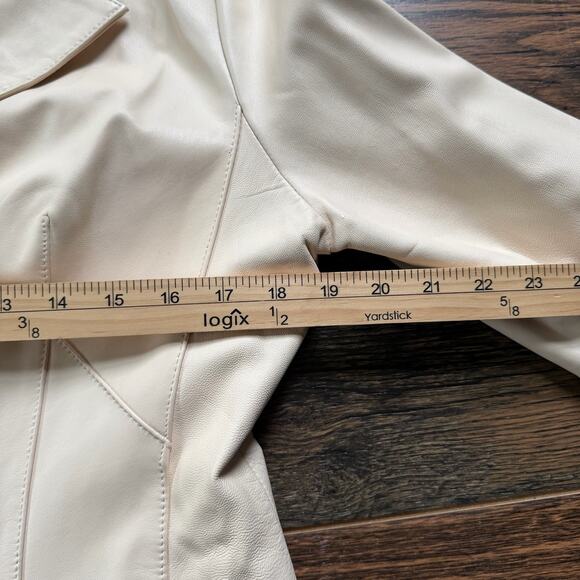 Vintage Wilsons Leather Jacket Genuine Cream Blazer Style Button Front Sz M - Picture 11 of 11